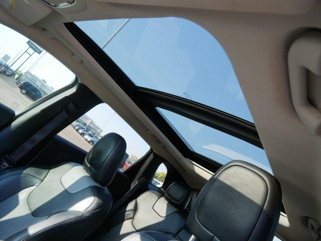 Photo of 2014 Deep Cherry Red Crystal Pearlcoat Jeep Cherokee