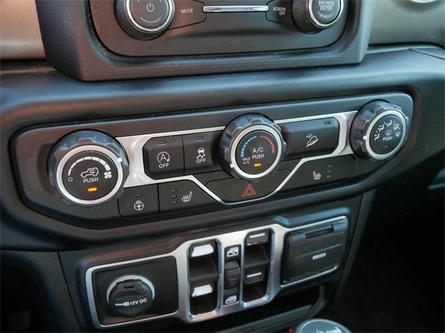 Photo of 2020 Black Clearcoat Jeep Wrangler Unlimited