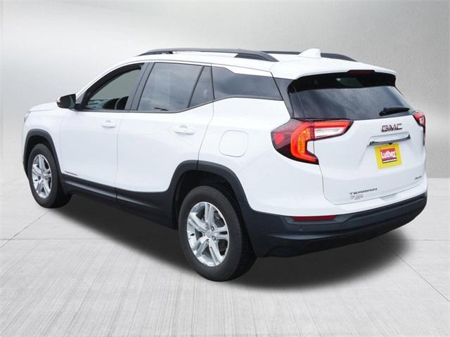 Photo of 2023 Summit White GMC Terrain
