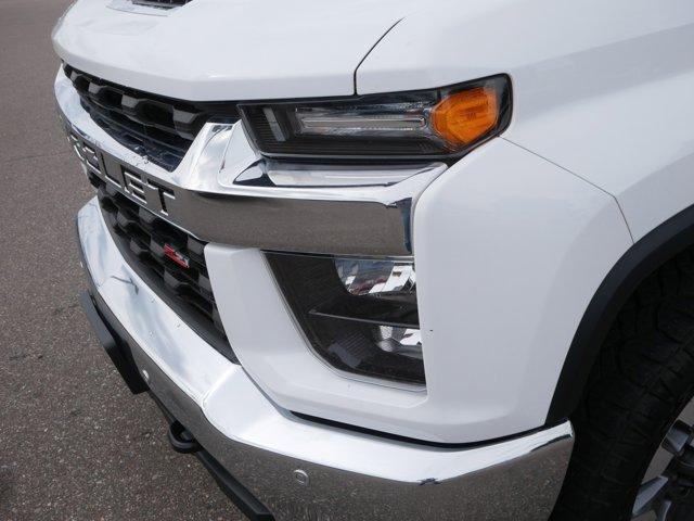 Photo of 2021 Summit White Chevrolet Silverado 2500