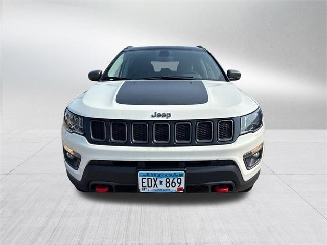 Photo of 2020 White Clearcoat Jeep Compass