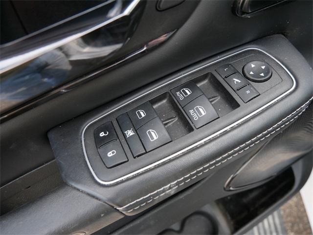 Photo of 2023 Ivory White RAM 1500