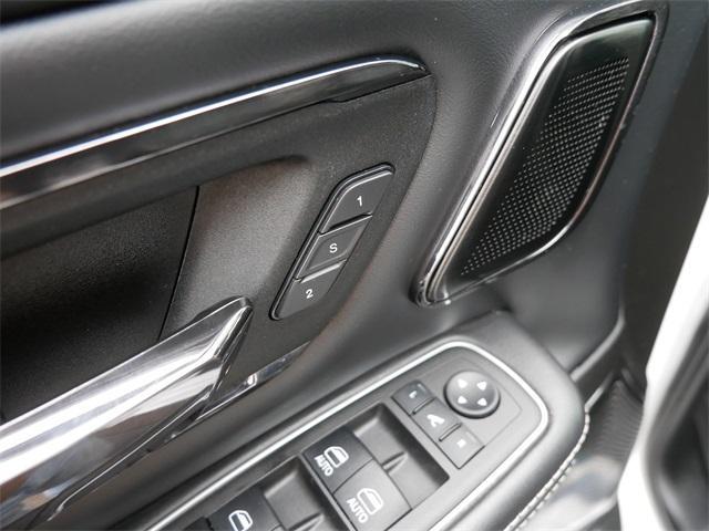 Photo of 2023 Bright White Clearcoat RAM 1500