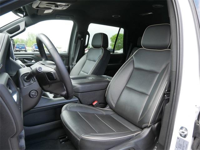 Photo of 2022 Summit White Chevrolet Tahoe