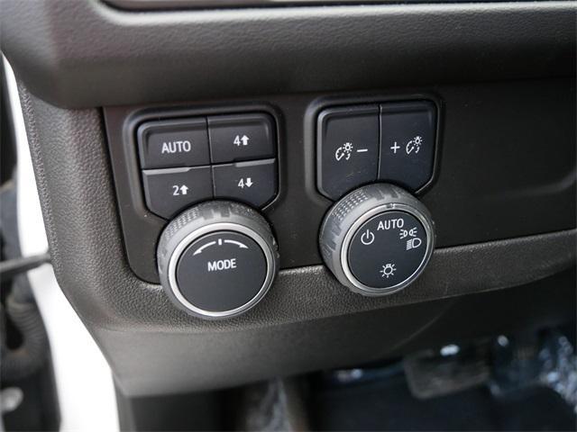 Photo of 2022 Summit White Chevrolet Tahoe