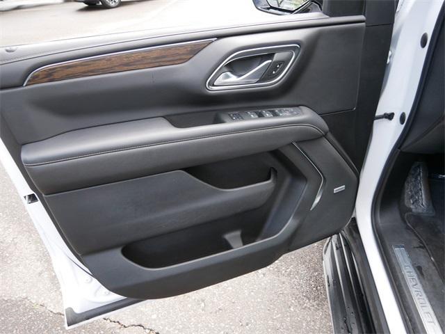 Photo of 2022 Summit White Chevrolet Tahoe