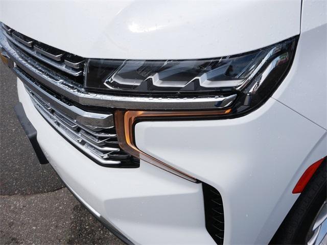 Photo of 2022 Summit White Chevrolet Tahoe
