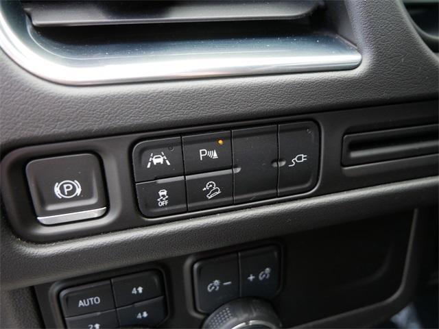 Photo of 2022 Summit White Chevrolet Tahoe