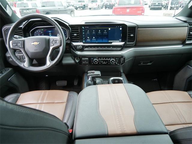 Photo of 2024 Black Chevrolet Silverado 1500