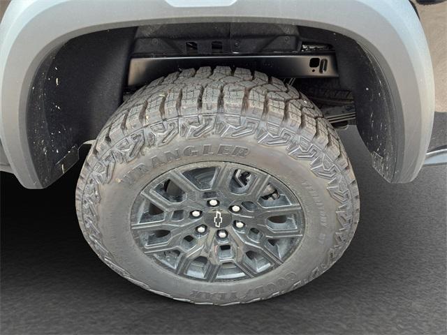 Photo of 2026 Black Chevrolet Colorado