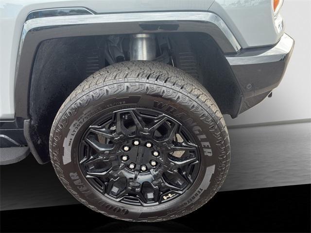 Photo of 2025 Meteorite Metallic GMC HUMMER EV SUV