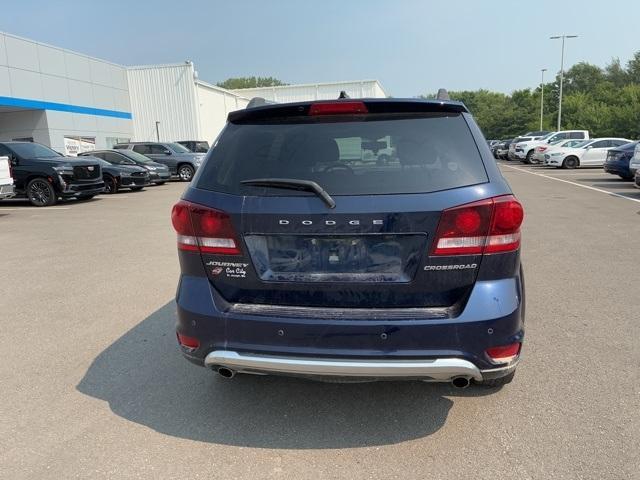 Photo of 2018 Contusion Blue Pearlcoat Dodge Journey