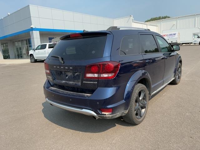 Photo of 2018 Contusion Blue Pearlcoat Dodge Journey