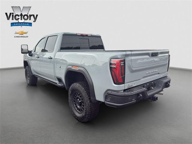 Photo of 2025 Gray GMC Sierra 2500