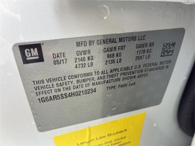 Photo of 2017 Crystal White Tri-Coat Cadillac CTS