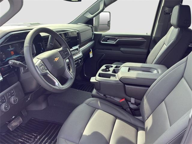 Photo of 2025 White Chevrolet Silverado 2500