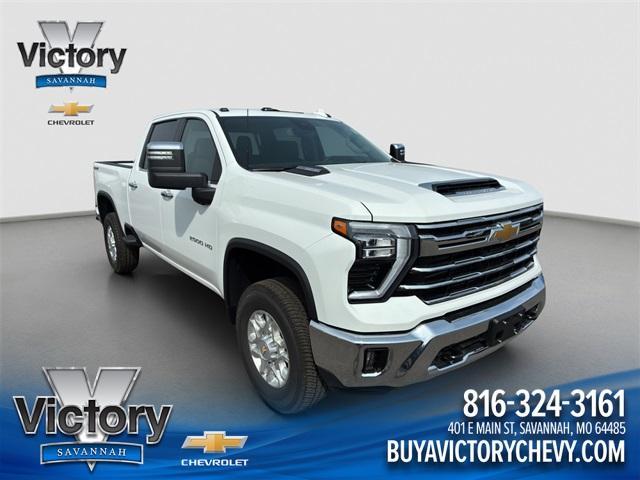 Photo of 2025 White Chevrolet Silverado 2500