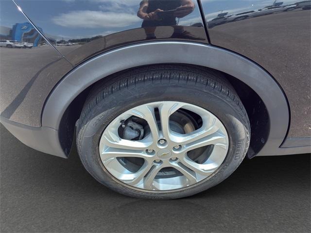 Photo of 2017 Mosaic Black Metallic Chevrolet Bolt EV