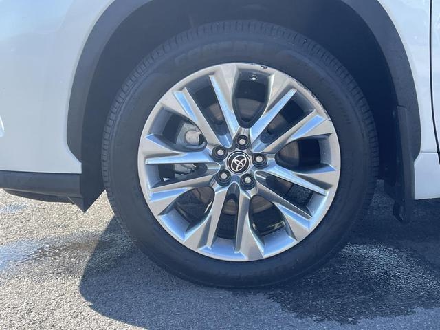 Photo of 2020 Blizzard Pearl Toyota Highlander