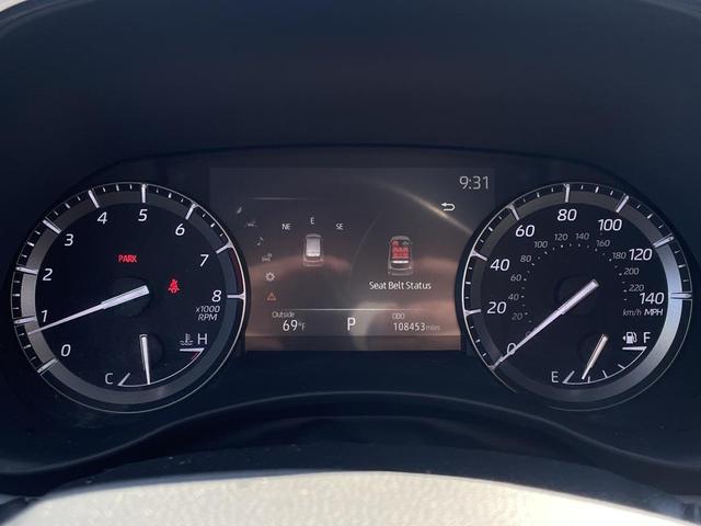 Photo of 2020 Blizzard Pearl Toyota Highlander