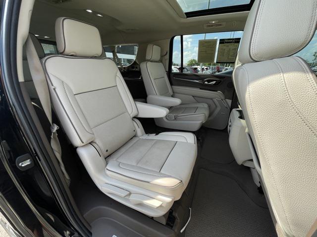 Photo of 2021 Onyx Black GMC Yukon XL