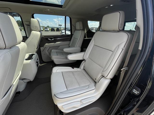 Photo of 2021 Onyx Black GMC Yukon XL