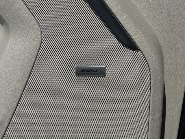Photo of 2021 Onyx Black GMC Yukon XL