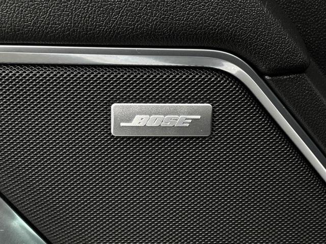 Photo of 2023 Summit White GMC Sierra 1500