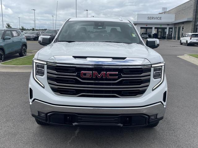 Photo of 2023 Summit White GMC Sierra 1500