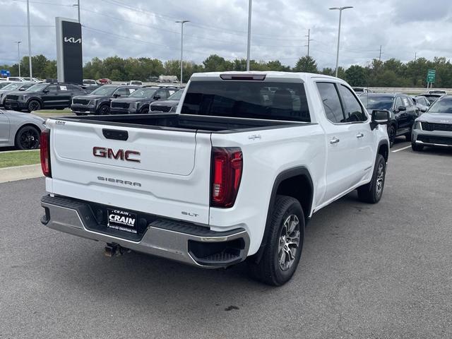 Photo of 2023 Summit White GMC Sierra 1500