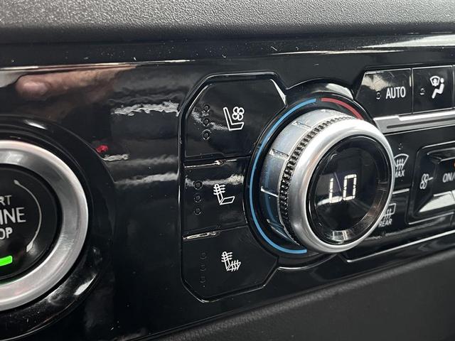 Photo of 2023 Summit White GMC Sierra 1500