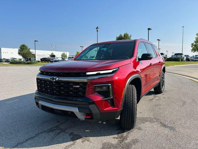 Photo of 2025 Radiant Red Tintcoat Chevrolet Traverse