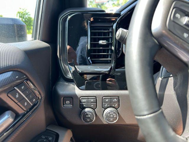 Photo of 2024 Black Chevrolet Silverado 1500