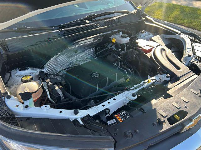 Photo of 2023 Summit White Chevrolet Trailblazer