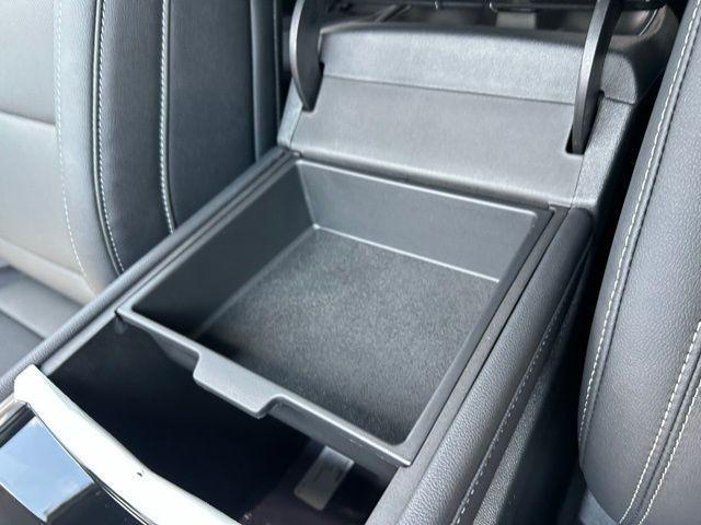 Photo of 2026 Sterling Gray Metallic Chevrolet Traverse