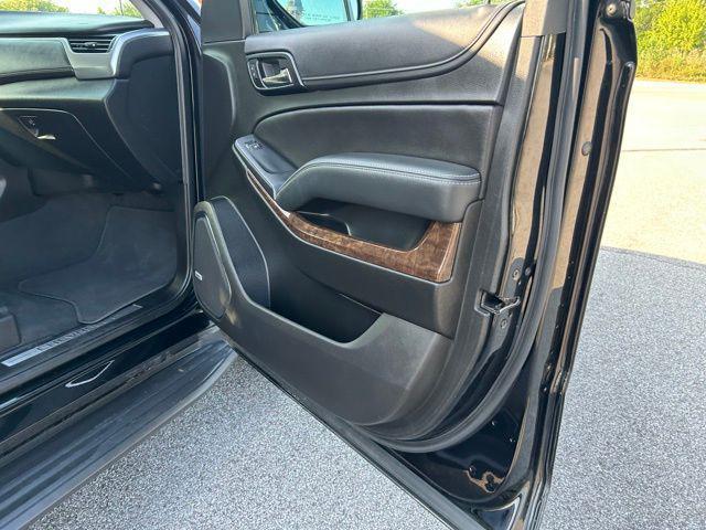 Photo of 2019 Black Chevrolet Tahoe