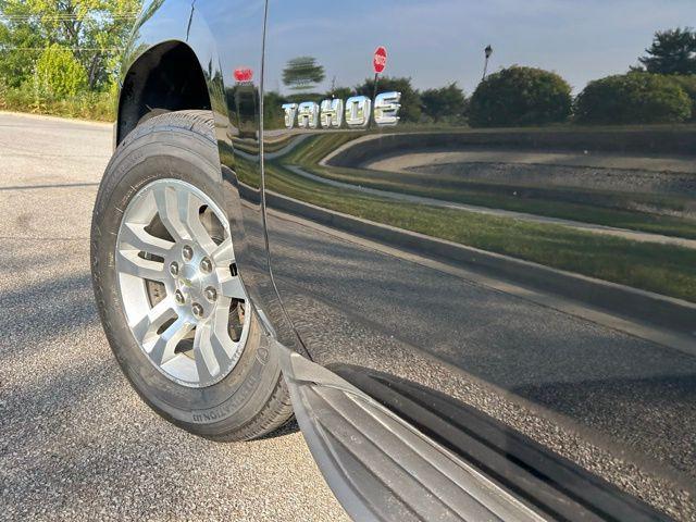Photo of 2019 Black Chevrolet Tahoe