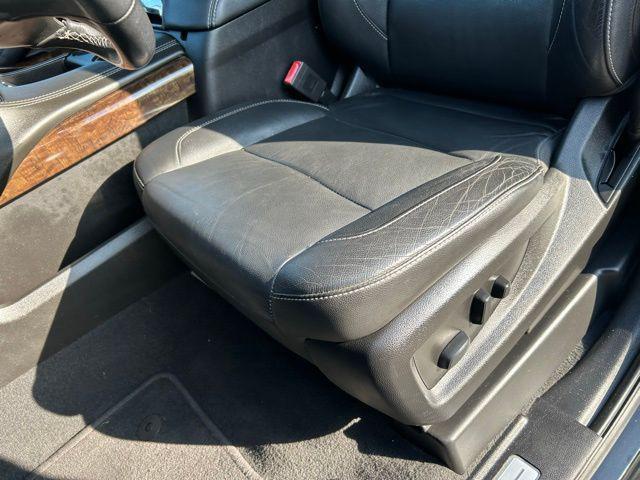 Photo of 2019 Black Chevrolet Tahoe