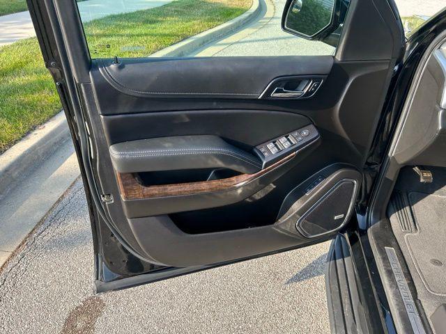 Photo of 2019 Black Chevrolet Tahoe