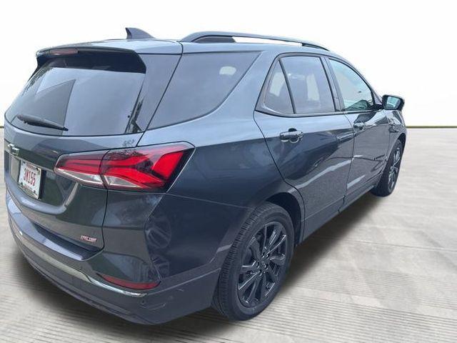 Photo of 2023 Iron Gray Metallic Chevrolet Equinox