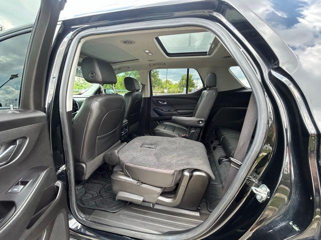 Photo of 2020 Mosaic Black Metallic Chevrolet Traverse
