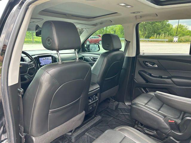 Photo of 2020 Mosaic Black Metallic Chevrolet Traverse