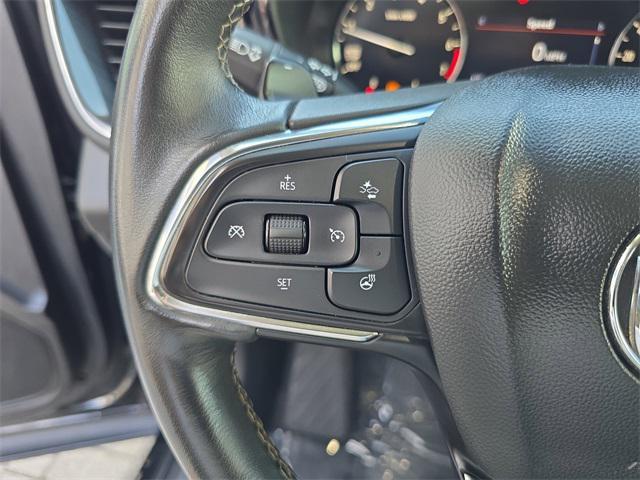 Photo of 2022 Ebony Twilight Metallic Buick Envision