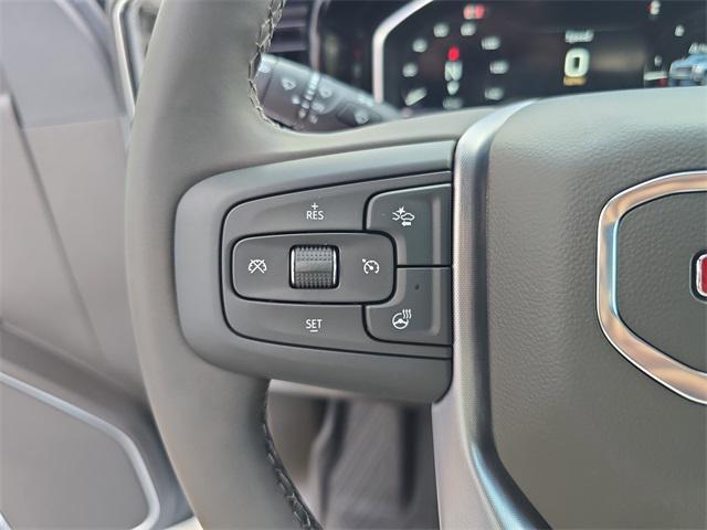 Photo of 2025 Summit White GMC Sierra 2500