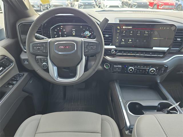 Photo of 2025 Summit White GMC Sierra 2500