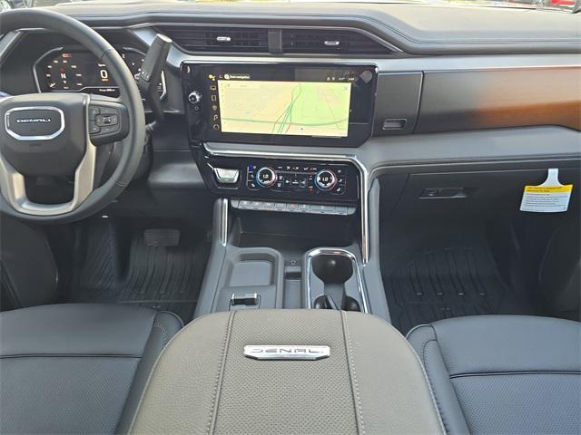 Photo of 2025 Onyx Black GMC Sierra 2500
