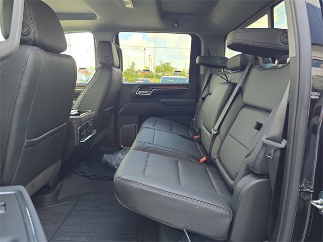 Photo of 2025 Onyx Black GMC Sierra 2500