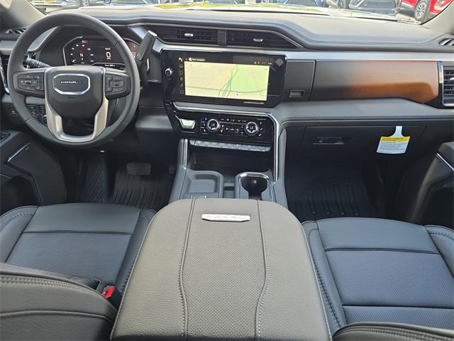 Photo of 2025 Onyx Black GMC Sierra 2500