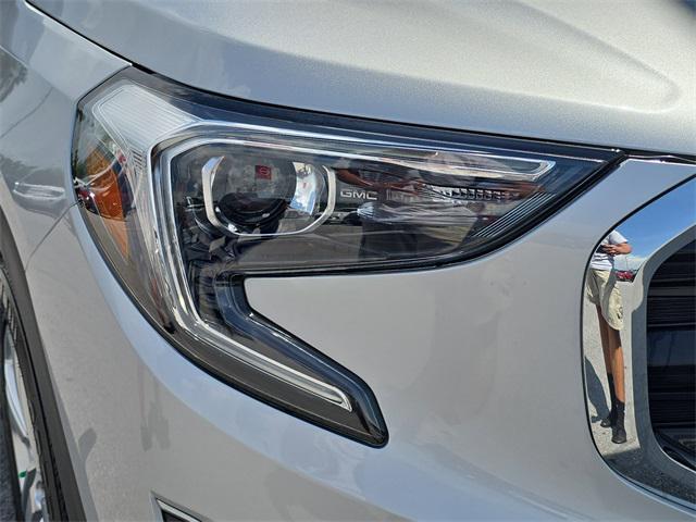 Photo of 2021 Quicksilver Metallic GMC Terrain