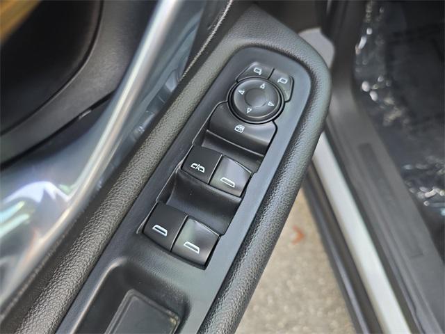 Photo of 2021 Quicksilver Metallic GMC Terrain
